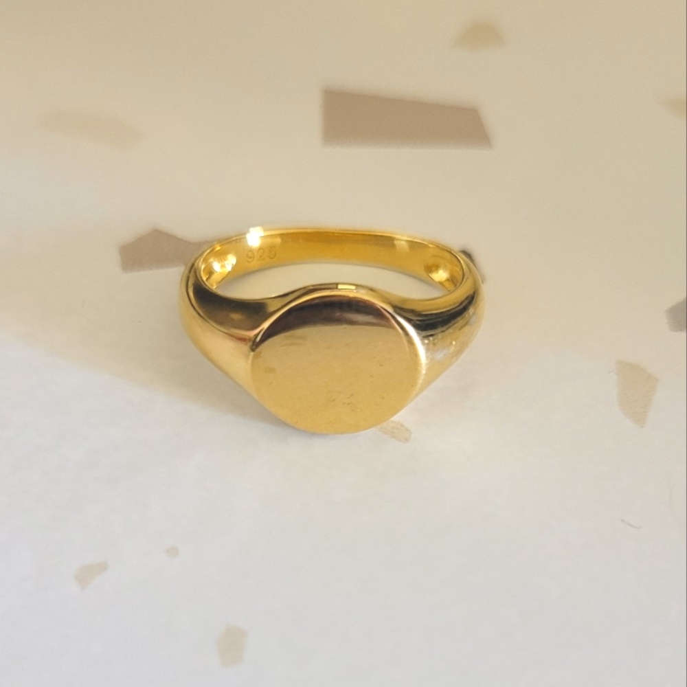 Size 5 Signet Ring